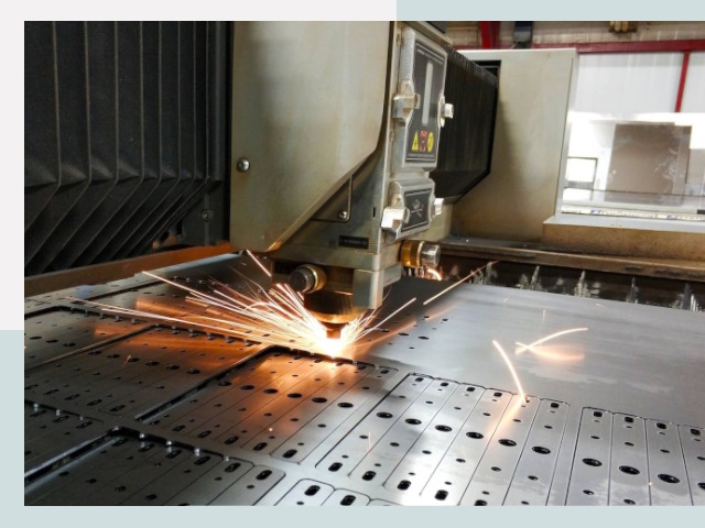 Лазерная резка металла в Алексине от 659 руб.